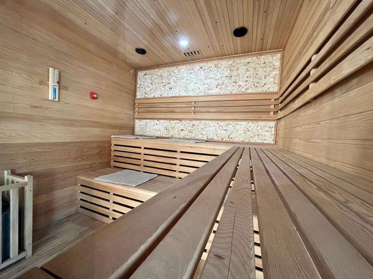 Hotel & Glamping Act Futtsu Экстерьер фото